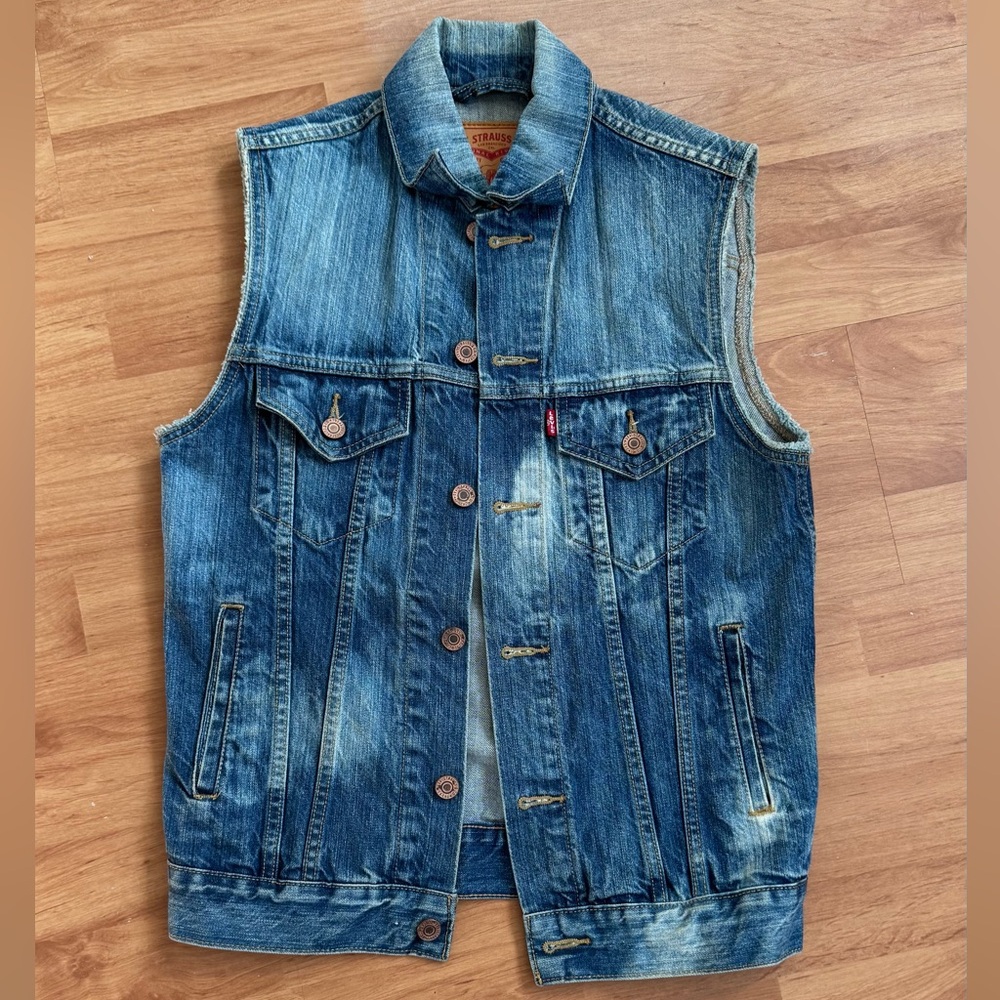 Levi’s Denim Vest XS – Vintage Light Wash